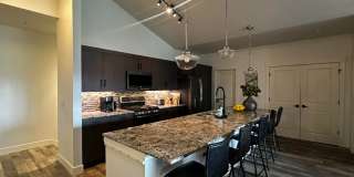 New 2 bedroom Monterra Condo with Views Gallery 10