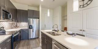 The Residences at 3000 Bardin Gallery 41