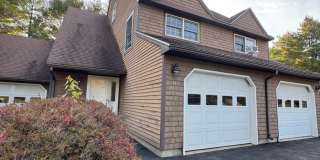 $3,250 3BD/1.5BA Spacious Condo in Portland - Available 10/10!! Gallery 1