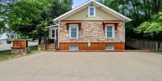 Dog-Friendly Downtown Lake Geneva Home – Available for Monthly & Mid-Term Rentals Gallery 1