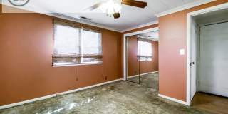 Cute 3 Bed 1 Bath Near Rice Park Gallery 11
