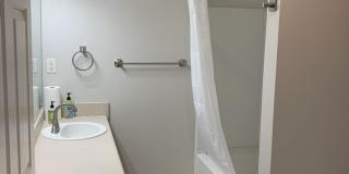 Condo available 8/1! Option for All utilities included Gallery 6
