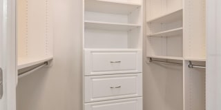 947 HEMINGWAY CIRCLE Gallery 49