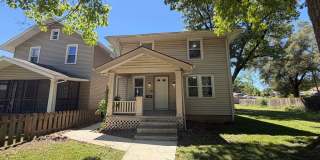3406 Robinwood Dr- Great Three Bedroom Home With Central Air! Gallery 1