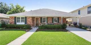3817 COURTLAND Drive Gallery 1