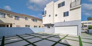 227 N Park View St Gallery 23