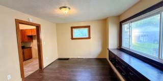 Four bedroom one bathroom home for rent Gallery 4