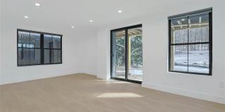229 Piermont Avenue Gallery 9