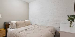 370 8th Ave Gallery 9