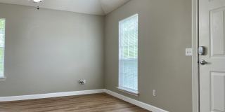2615 Meadow Lake St Gallery 4