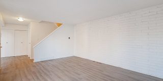 3 Bedroom, 1.5 Bath Condo Available in Cinnimon Courtyard Gallery 9