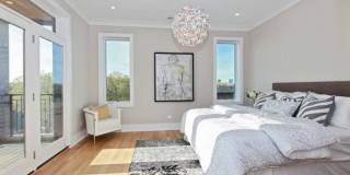 2405 North Greenview Avenue Gallery 6