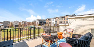 Stunning One Loudoun Townhome – 3BR / 3.5BA in Prime Ashburn Location – Available May 1 Gallery 29
