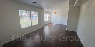 5936 West Oak Avenue Gallery 17