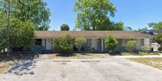 6122 Indiana Ave Gallery 1