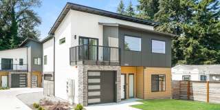 Bright and Beautiful Burien Home with Modern Comforts Bright and Beautiful Burien Home with Modern Comforts Gallery 3