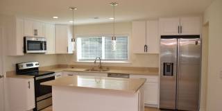 Beautiful 4-Bedroom Lakewood Home with Spacious Yard Near JBLM Gallery 10
