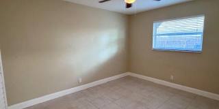 2213 NE 3rd Avenue unit: 2215 Gallery 11