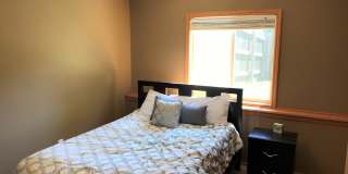 Fenced-in Yard + West Side of Manhattan + Washer & Dryer Included + 2-Car Garage! Available July 3rd! Gallery 17