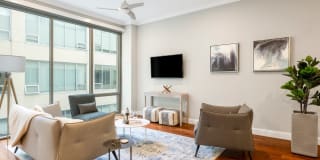 Kaufmann's Grand on Fifth Avenue Gallery 20