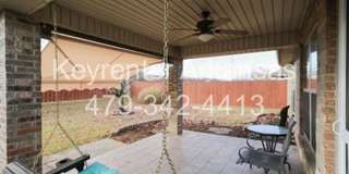 Gorgeous home in Bentonville! Gallery 24