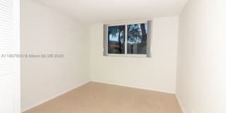 447 NE 195th St Gallery 13
