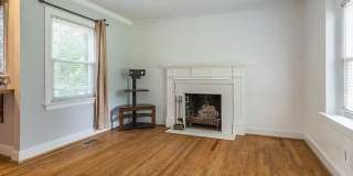 **Wayland Heights Ranch Style Home W/ Private Back Yard** Gallery 11
