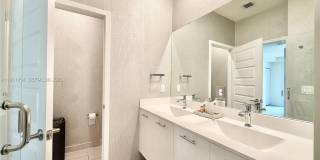 4861 NW 83rd Path Gallery 22