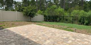 Beautiful 4/3 with fenced yard in Hunters Creek! Available August 2026 Gallery 16