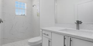 4717 28th Street SW Gallery 22