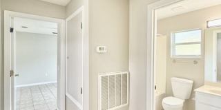 2140 Mystic Ring Loop Gallery 42