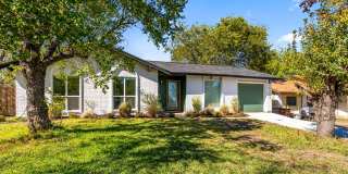 Beautifully Renovated East Austin Home with Large Fenced Yard Gallery 1