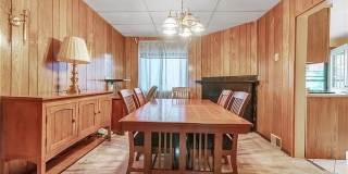 Large 3 Bed, 1 Bath - Central Air, Washer/Dryer Gallery 5