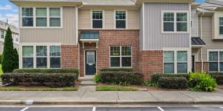 2 Bedroom, 2.5 Bath townhome in Thompson Ridge with new LVP flooring downstairs. Gallery 1