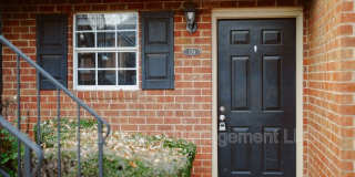 1688 Prince Avenue Gallery 4