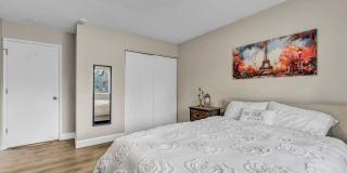 Fully Furnished Single Level Brick Home and Pet Friendly Gallery 37