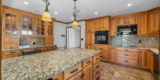 Lovely Del Cerro Home w/Solar and A/C Gallery 17