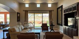 Short term lease! Coral Canyon on Golf Course with POOL- FURNISHED & PARTIALLY FURISNHED OPTION Gallery 5