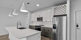 Lenox Katy Crossing Gallery 21