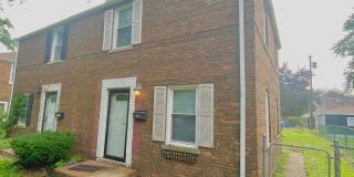 2 Bed 1 Bath Town House Gallery 1