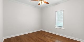 Gorgeous remodeled 3-bedroom, 2.5 bath home in Hillcrest Gallery 21