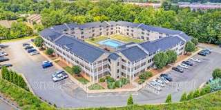 305 U Country Club Drive NE Gallery 1