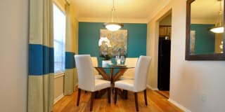 Pavilion Lakes Apartments Gallery 2