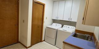 Well maintained 3 bed 2 bath rambler home in quiet Zenith neighborhood in Des Moines Well maintained 3 bed 2 bath rambler home in quiet Zenith neighborhood in Des Moines Gallery 36
