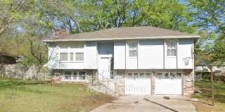 2746 SE Lakeshore Blvd 2746 SE Lakeshore Blvd Gallery 1