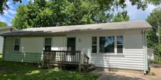 3 bedroom/2 bath house close to KU with washer/dryer Gallery 1
