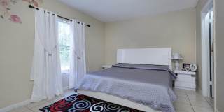 Royal Estates Gallery 48