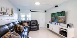 933 NW 106th Ave Cir Gallery 4