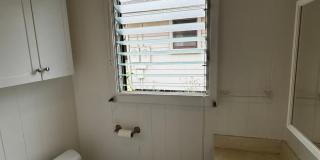 Charming 2/1/2 House on Hinano St. in the Kaimuki/Diamond Head area Gallery 13