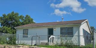 3 Bedroom Single Family home with garage Gallery 1